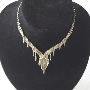 Clear rhinestone choker necklace